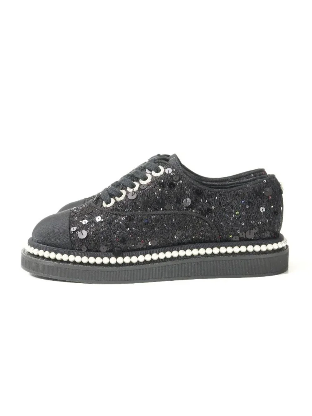 Chanel Sneakers CC Logo Sequins Faux Pearl 35